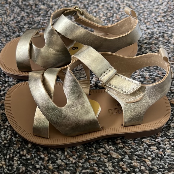 Oshkosh girl toddler sandals size 8. Used a couple of times. - Picture 3 of 3